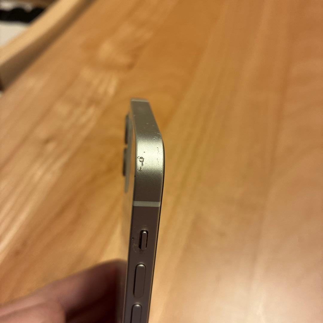 iPhone 12 64GB ホワイト SIMフリー 本体のみ 動作良好