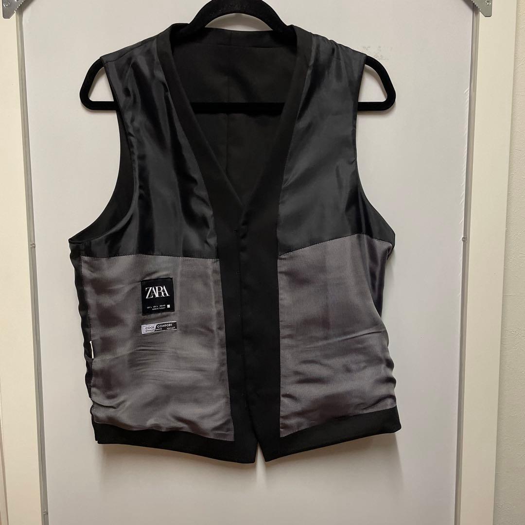 【おまとめ3点】ZARA ザラ メンズ 黒 ブラック 無地スーツサイズLくらい