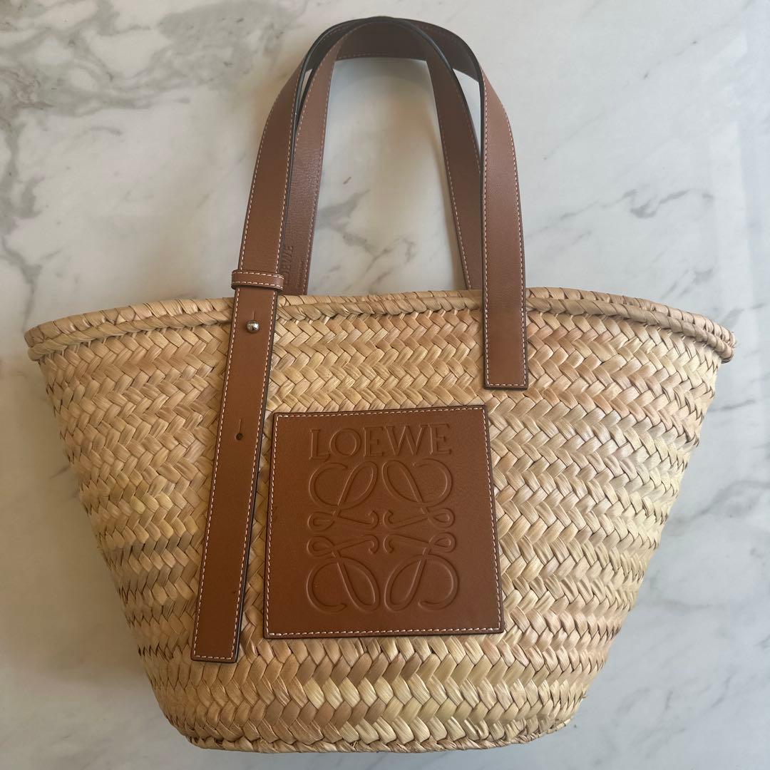 ロエベ　かごバック　ミディアム　美品　定価¥91,300円→¥43900