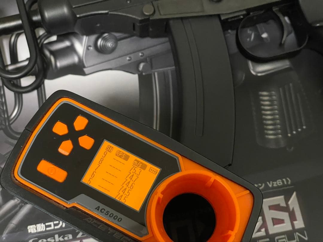 【リポバッテリー付き】東京マルイ スコーピオン Vz61 電動ガン