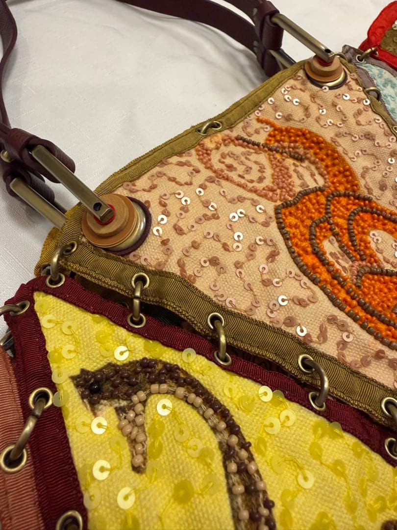 (ひぃさん専用2/13まで) 蛇刺繍ビーズ装飾トートバッグ