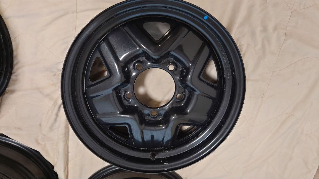 ① ジムニー 16インチ 純正ホイール JB64 ①