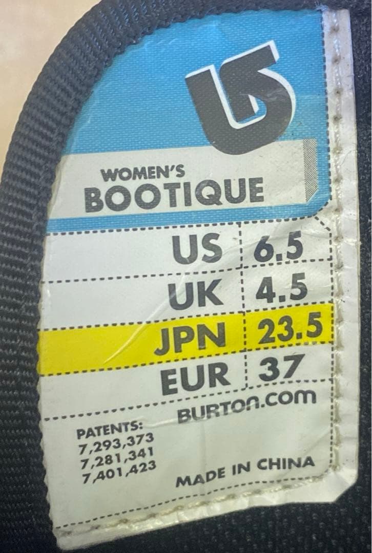 Burton スノーボードブーツ　23.5センチ