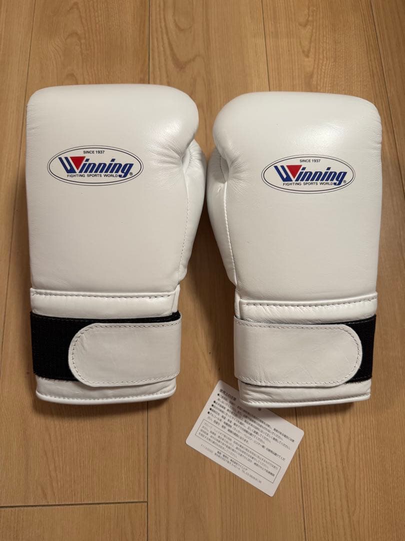 Winning ウィニングボクシンググローブ 14 oz ホワイト　新品未使用品
