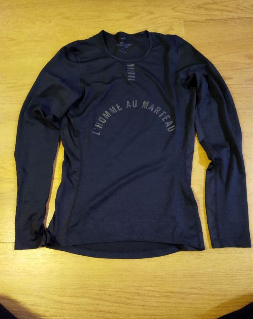 【未使用品】ラファ　プロチームベースレイヤー　③