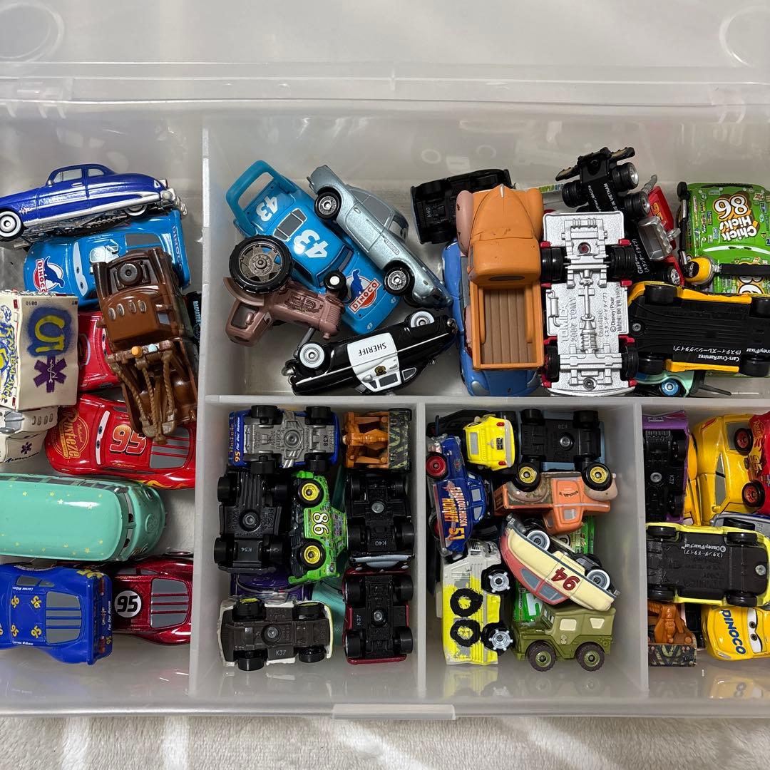 ミニカーセット カーズトミカ　多数入り