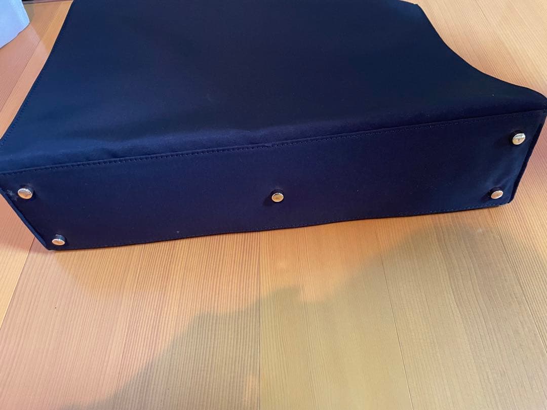 アメノチハレ　ネイビーバッグ　撥水