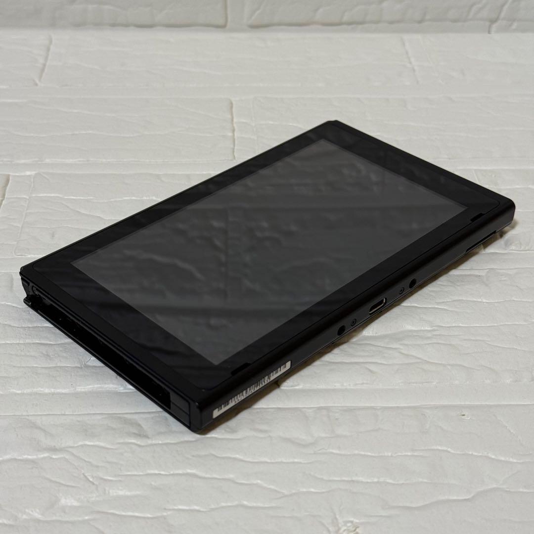 ニンテンドースイッチ 本体 バッテリー強化版 2019年製 動作確認済 画面美品