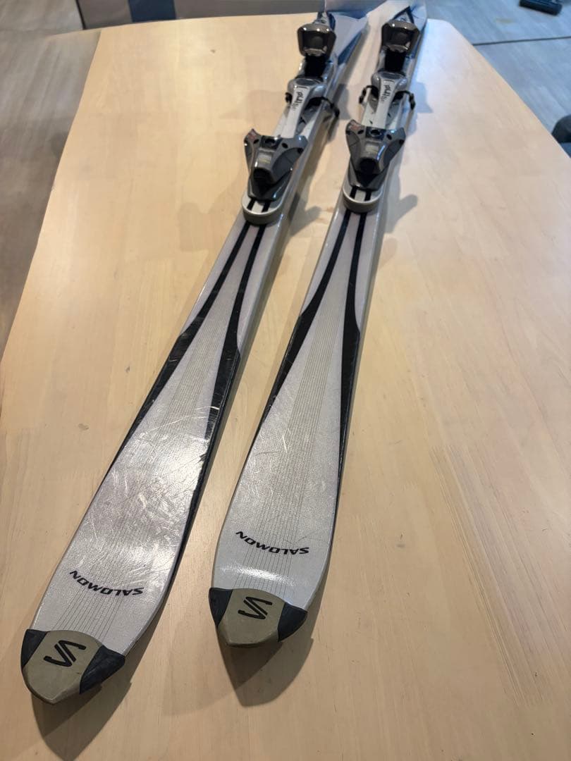 SALOMON スキー板　atomicブーツ　KIZAKI ポール　3点セット