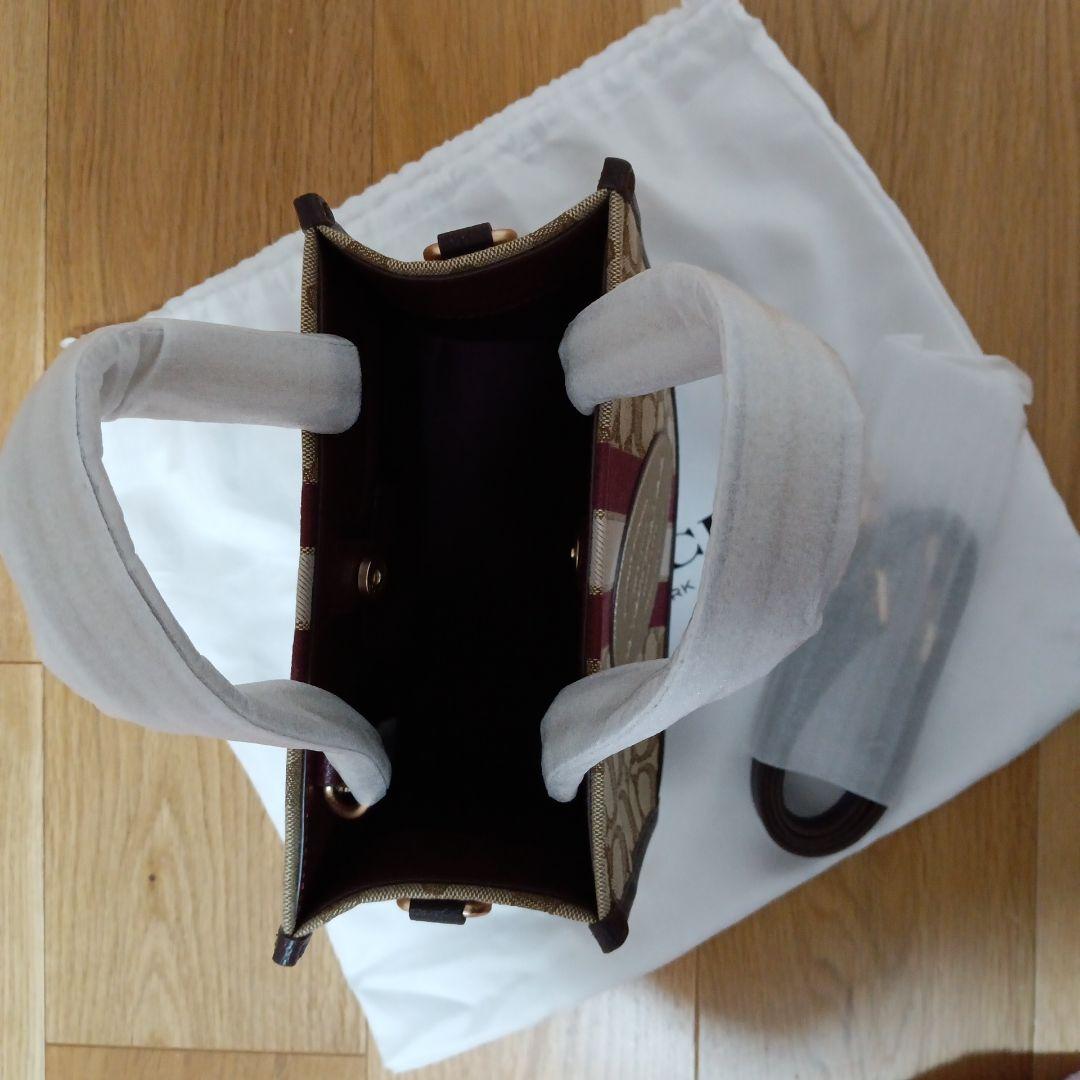 専用新品☆COACH ショルダーバッグ　デンプシー トート 22 シグネチャー