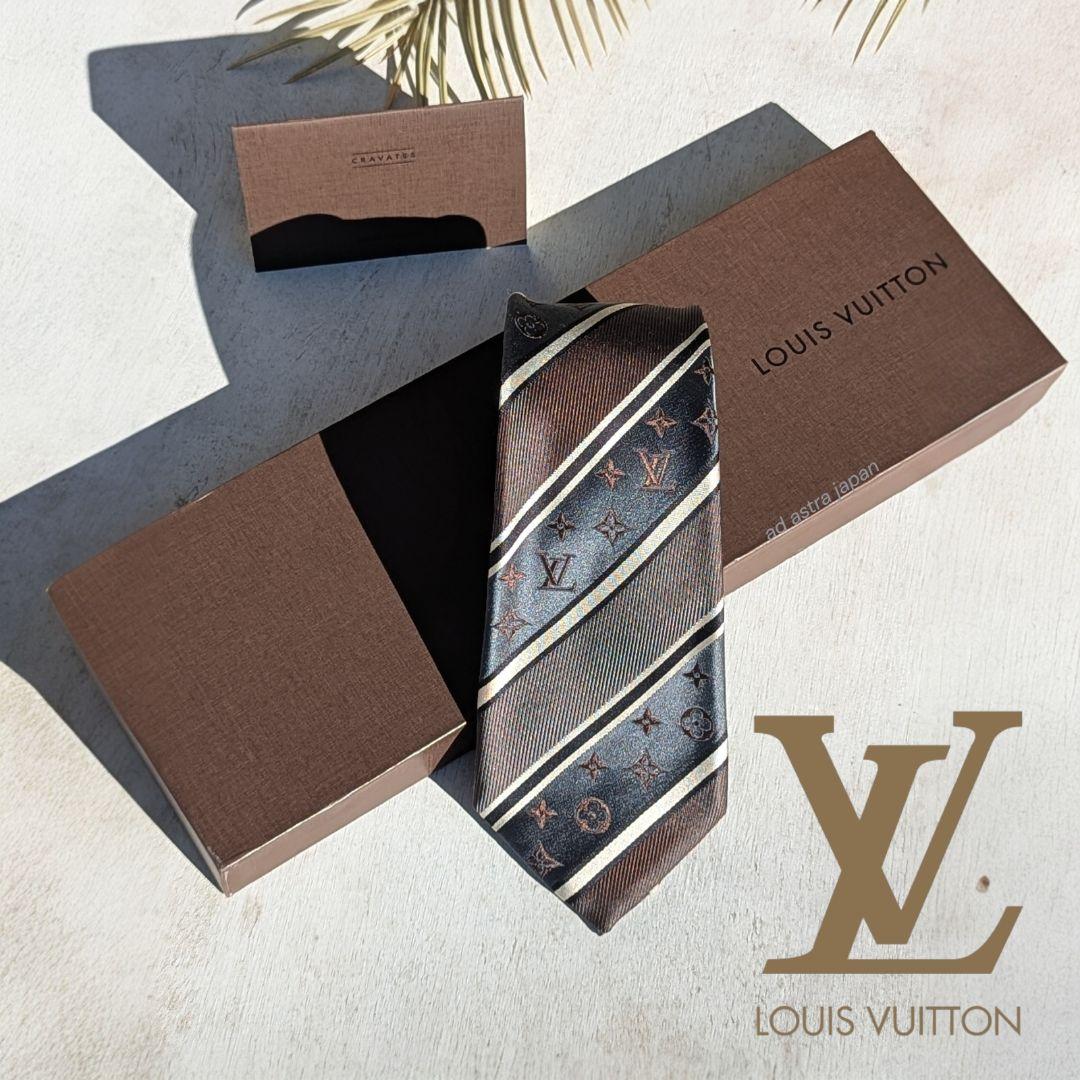 美品ルイヴィトン ネクタイ モノグラム ジャガード レジメンタル 箱付き　シルク