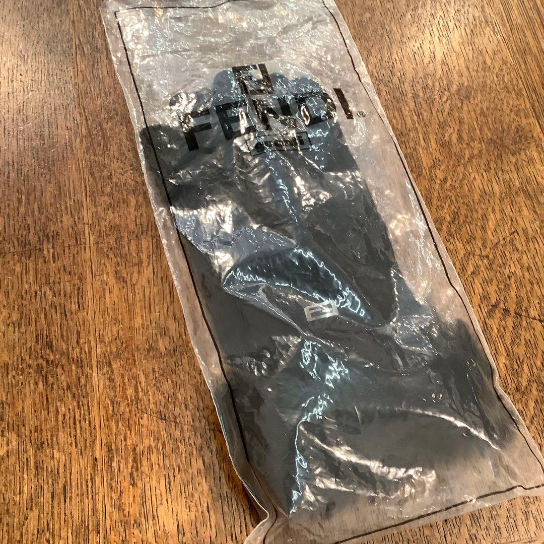 ✨未使用✨FENDI フェンディ　ニットグローブ　手袋