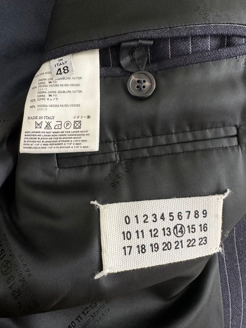 マルタンマルジェラ ストライプ ブレザー ネイビーサイズ48