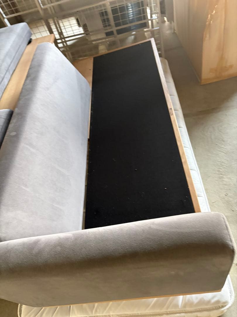 マスターウォールmasterwal グレー ファブリックソファ 2023年製