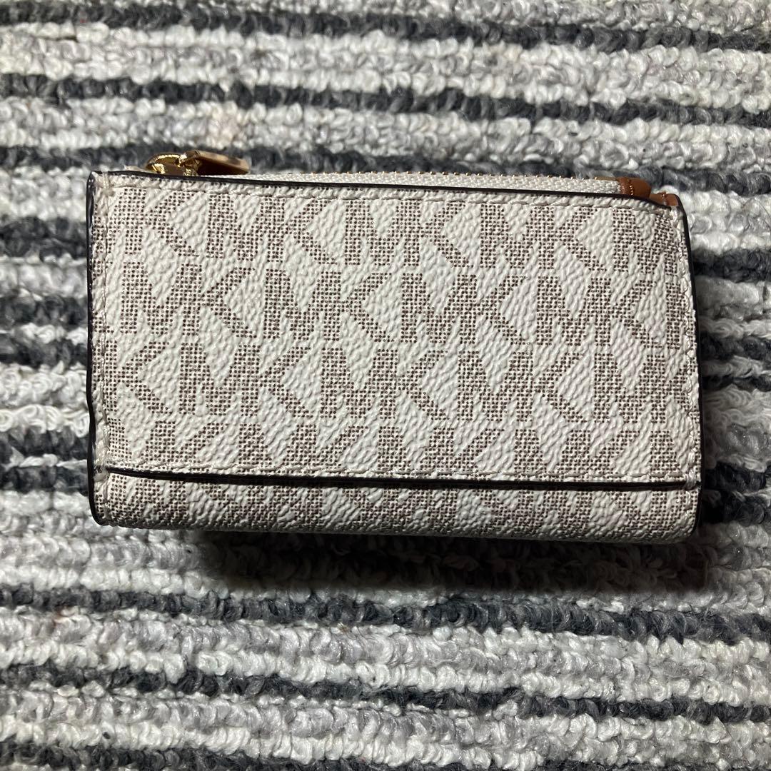 【新品】マイケルコース MKサークルロゴ マルチキーケース 6連 ホワイト