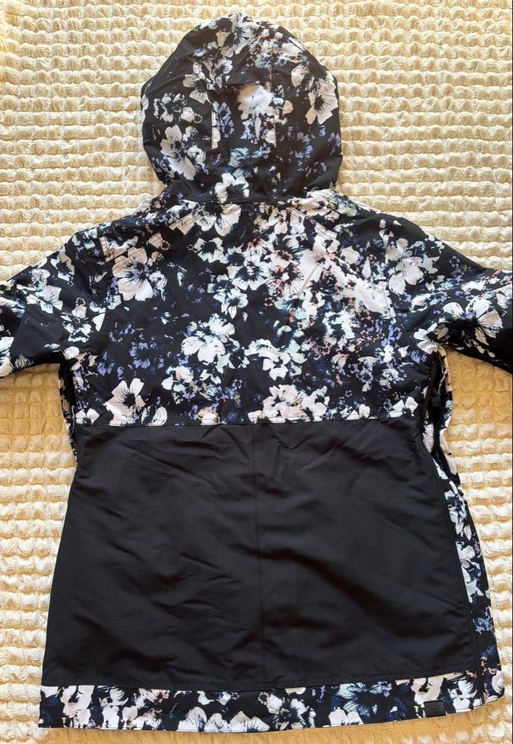 ROXY スノーボードウェア ジャケット レディース プルオーバー　美品　M