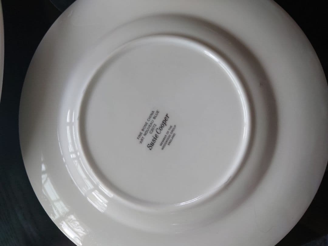 スージークーパー アートヌーボーブループレート 4枚