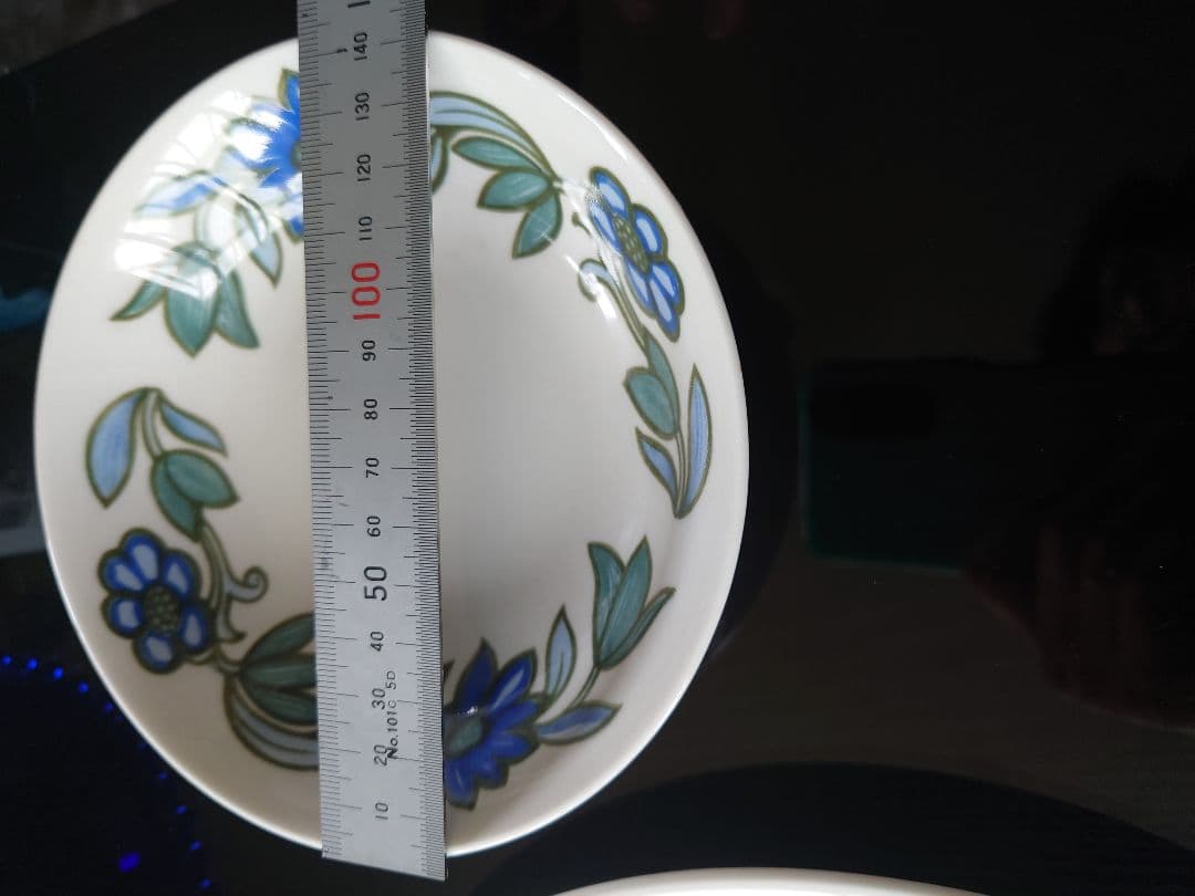 スージークーパー アートヌーボーブループレート 4枚