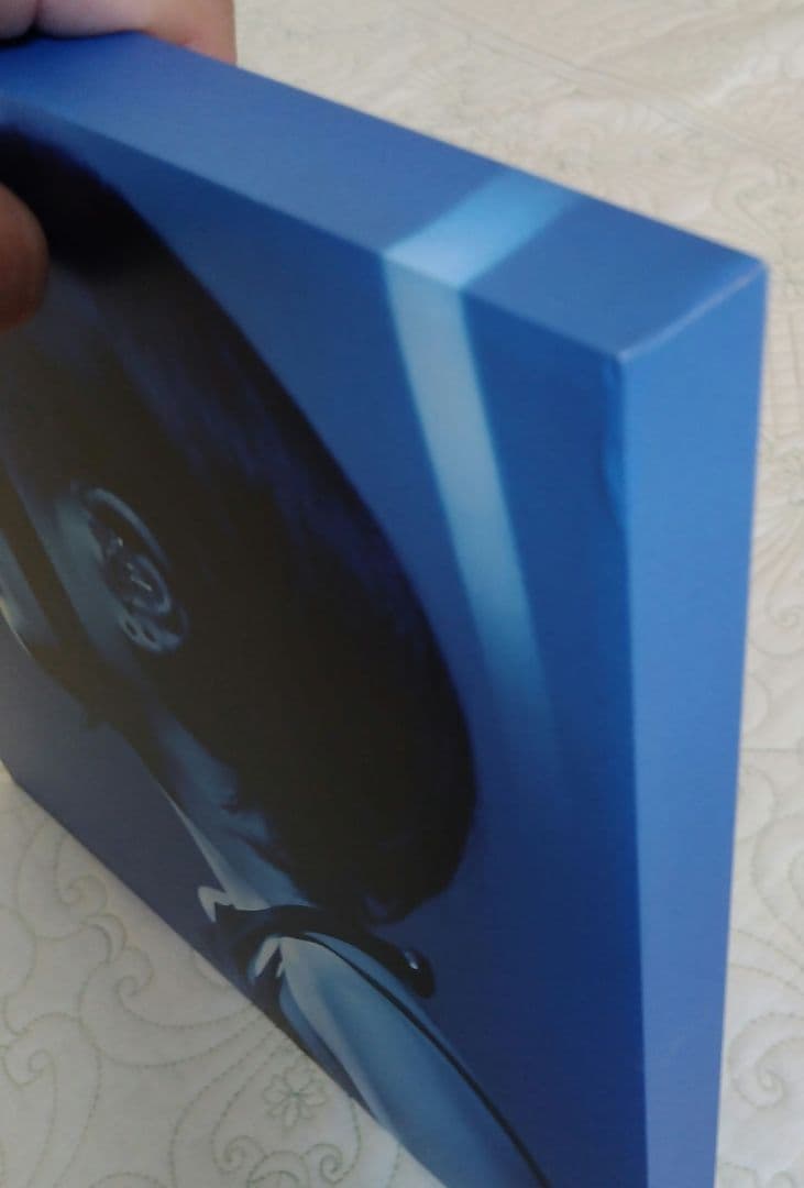 宇多田ヒカル　Laughter in the Dark