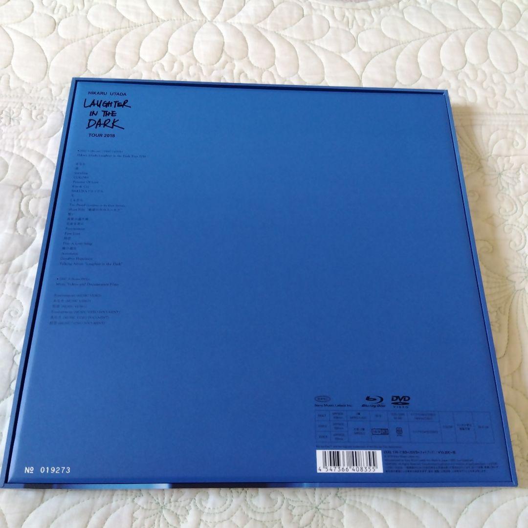 宇多田ヒカル　Laughter in the Dark