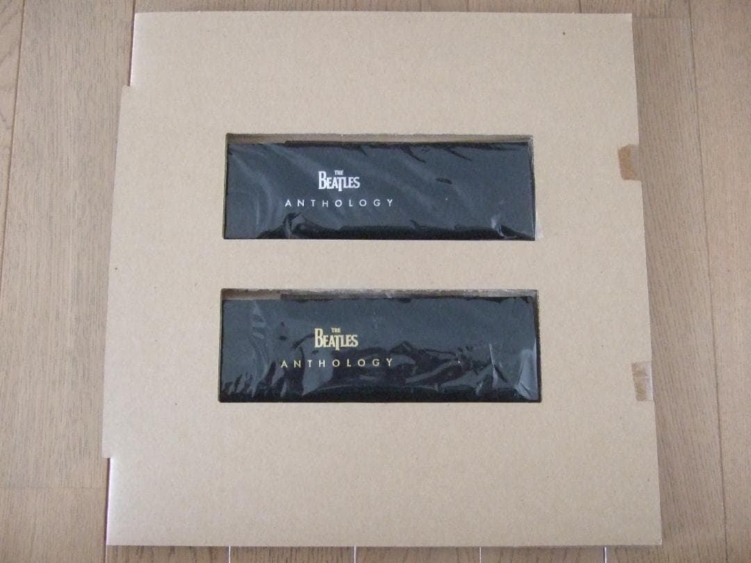 【ペアウォッチ付】ザ・ビートルズ アンソロジー レーザーディスク【一部未開封】