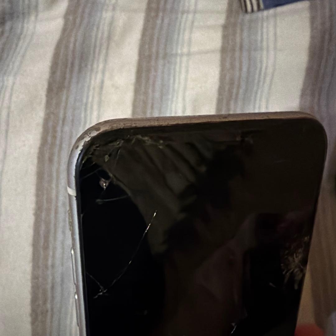 iPhone XR 本体 ジャンク品