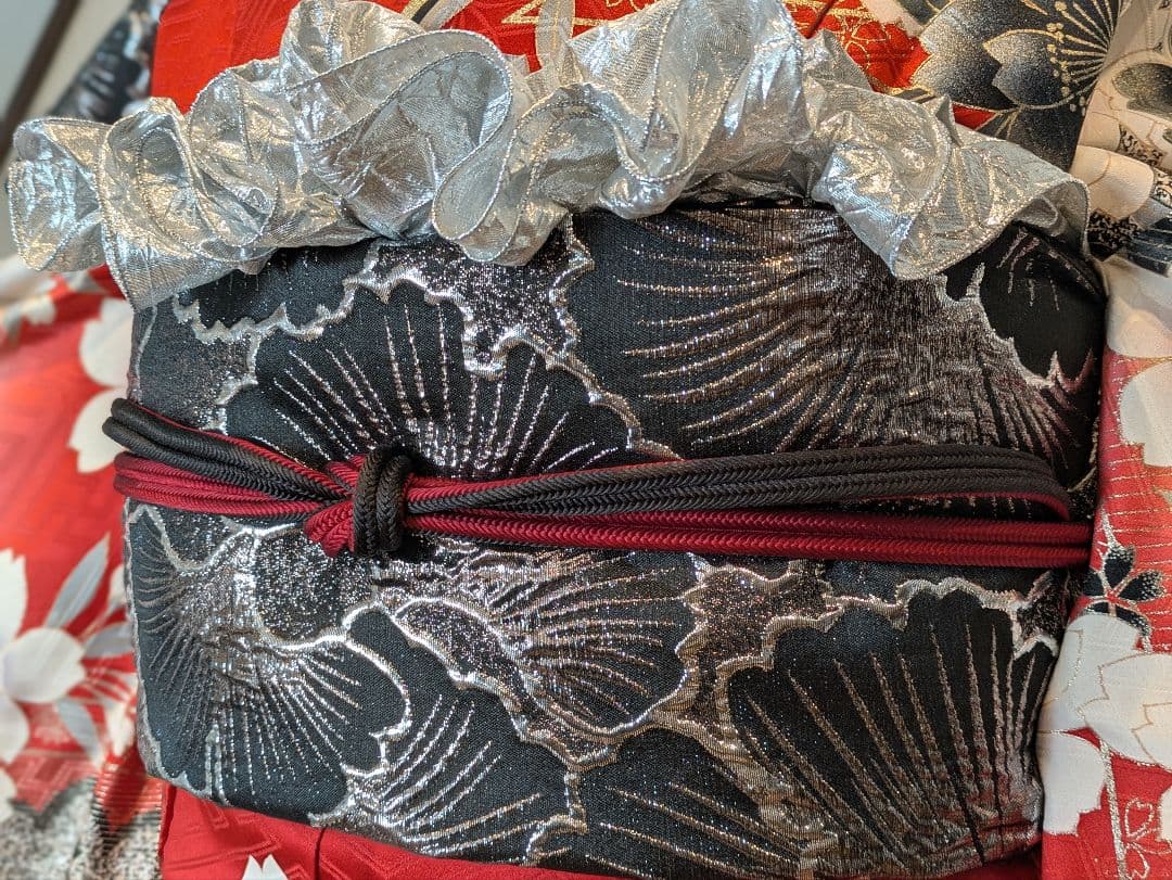 振袖フルセット 身丈162裄65.5 豪華振袖 金彩 赤 黒 逸品 成人式