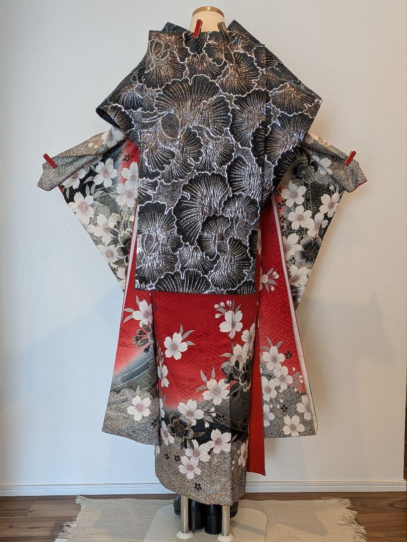 振袖フルセット 身丈162裄65.5 豪華振袖 金彩 赤 黒 逸品 成人式
