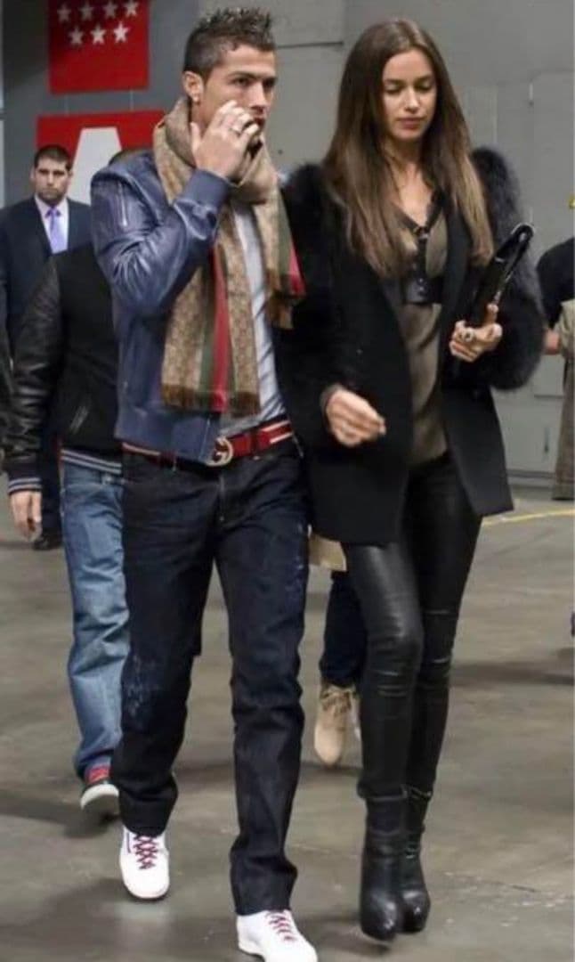 ❤美品箱付き❤GUCCI マフラー ストール スカーフ❤C.ロナウド愛用❤