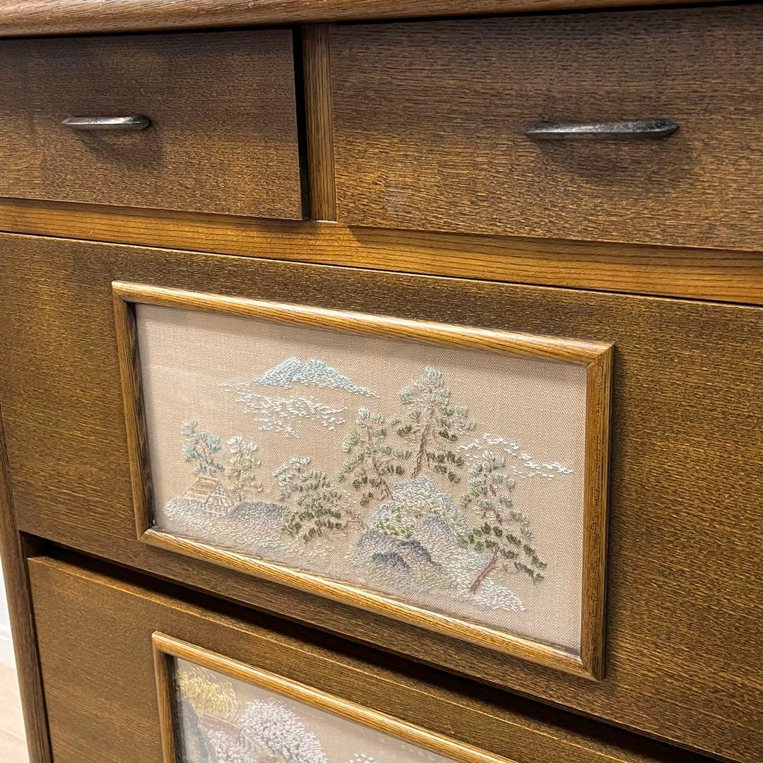 (こ50)戸塚刺繍 風景画 木製多段チェスト 洋箪笥