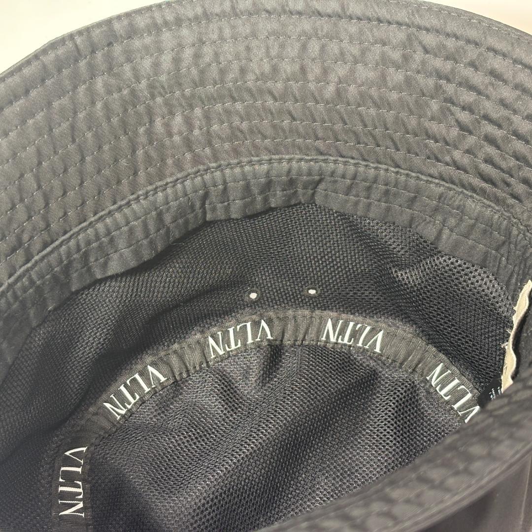 極美品 ヴァレンティノ ガラヴァーニ ロゴ バケットハット 帽子 黒