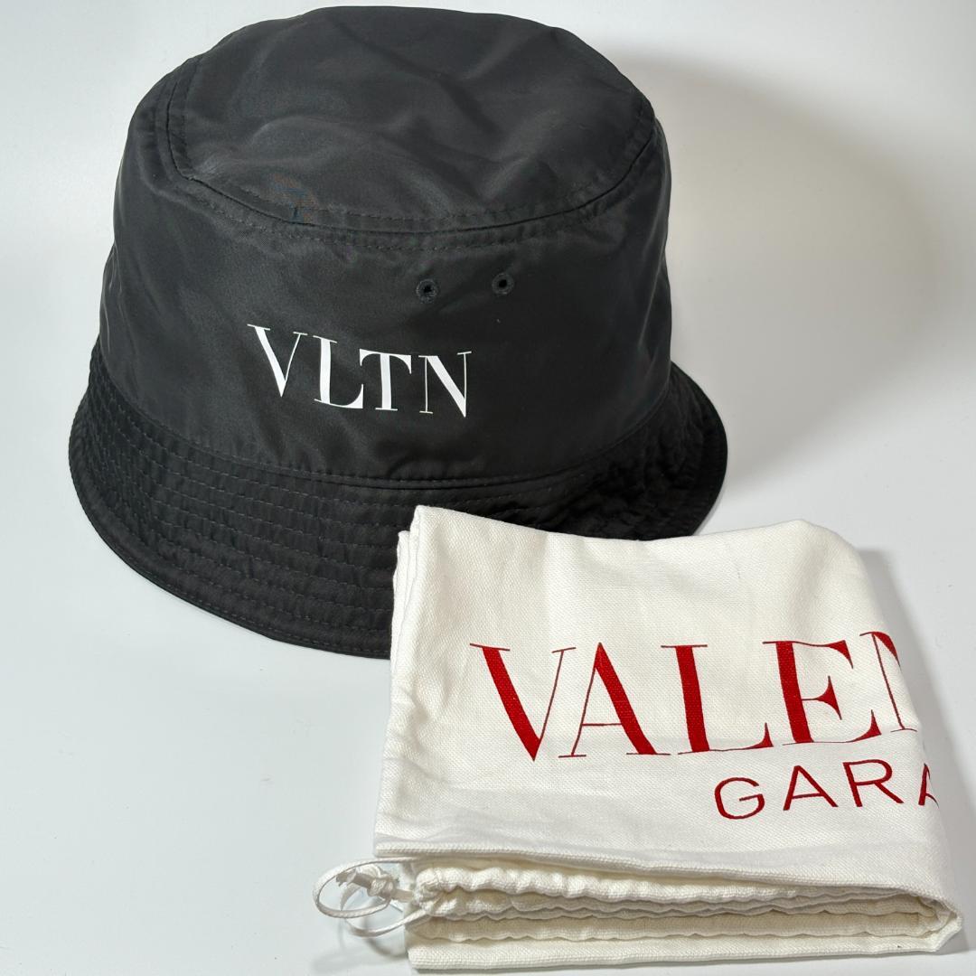 極美品 ヴァレンティノ ガラヴァーニ ロゴ バケットハット 帽子 黒