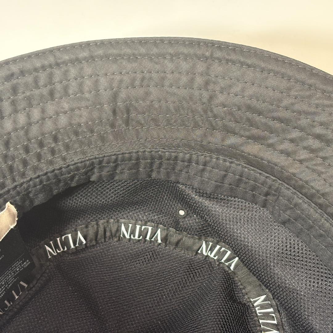 極美品 ヴァレンティノ ガラヴァーニ ロゴ バケットハット 帽子 黒