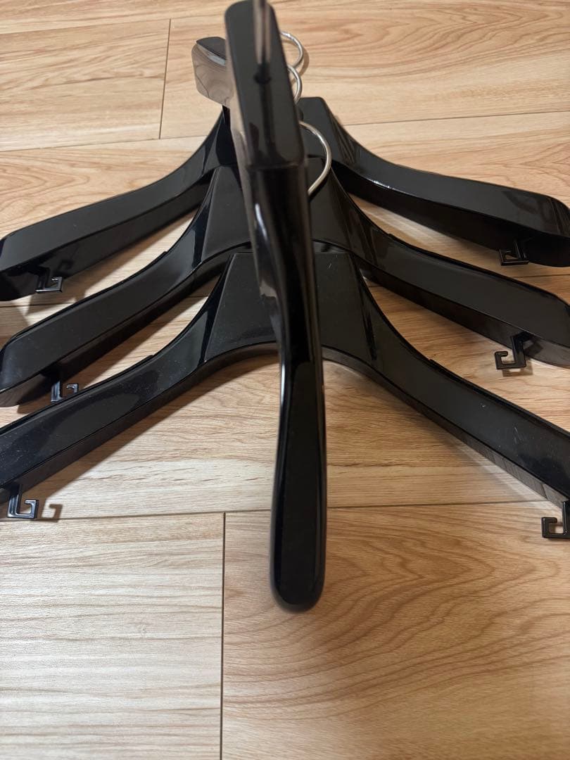 CELINE ブラックハンガー 7本セット