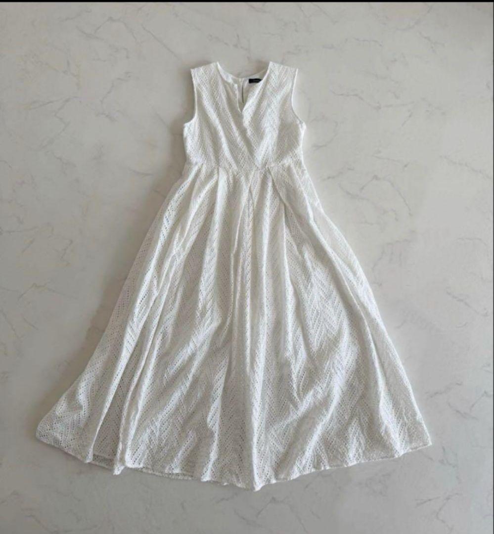 anuans カットワークレースマキシワンピース Sサイズ