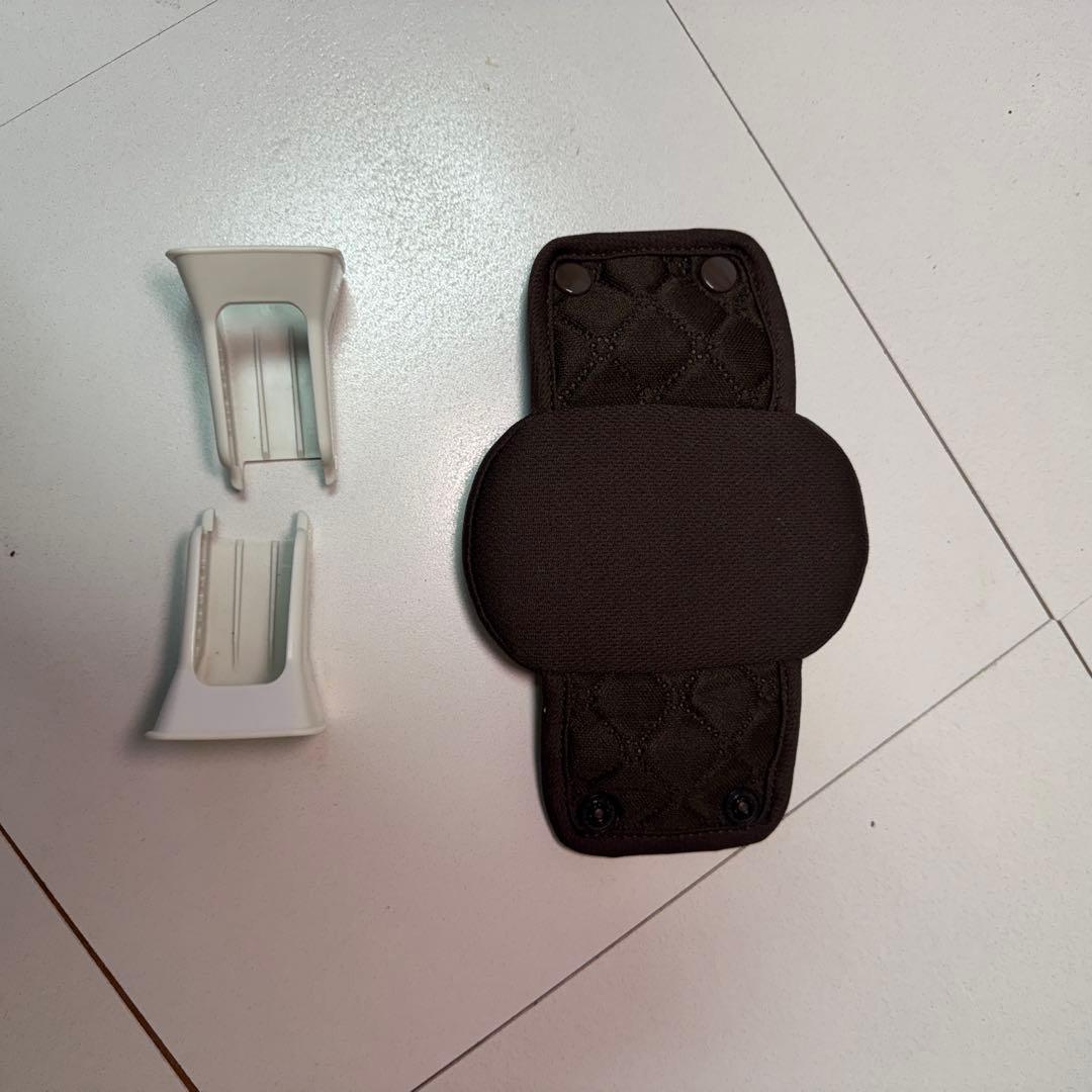 アップリカ フラディアグロウ ISOFIX ブラウン　チャイルドシート