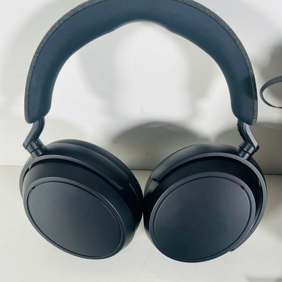 【極美品】 SENNHEISER MOMENTUM 4 Wireless