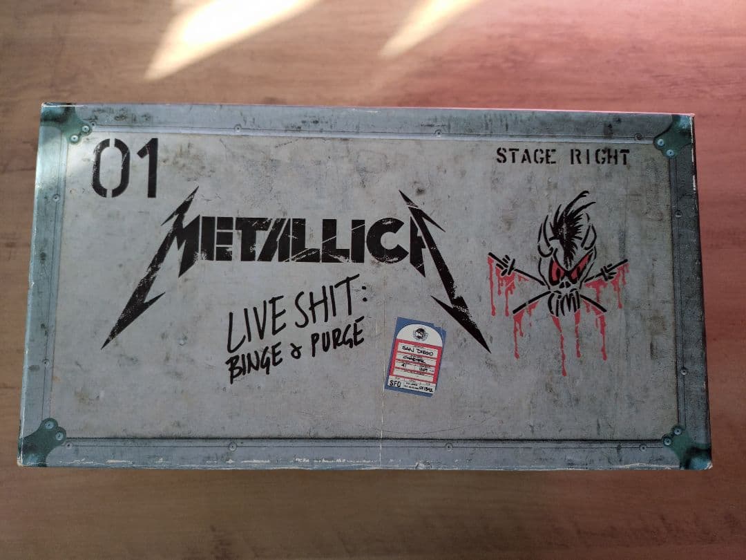 ライヴ・シット!～ビンジ&パージ