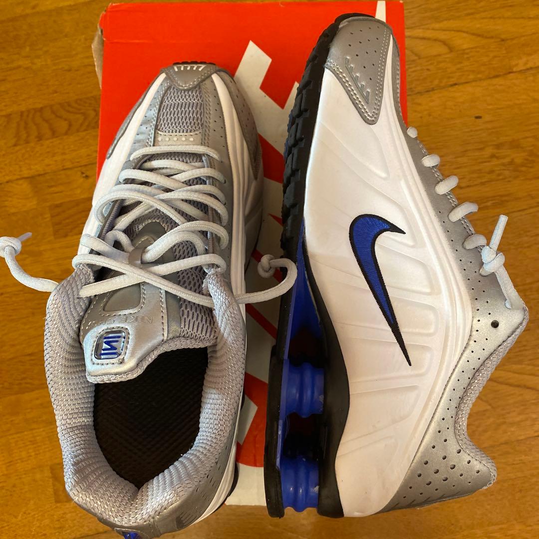 セール＊Nike Shox グレー/ブルー スニーカー