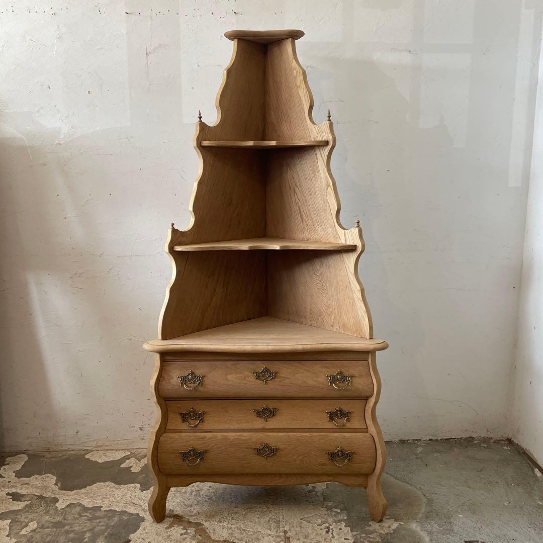 ビンテージ コーナーオープンチェストキャビネット 剥離