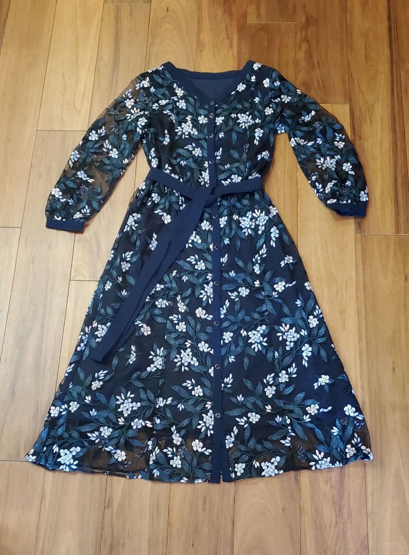 グレースコンチネンタルシースルーワンピース