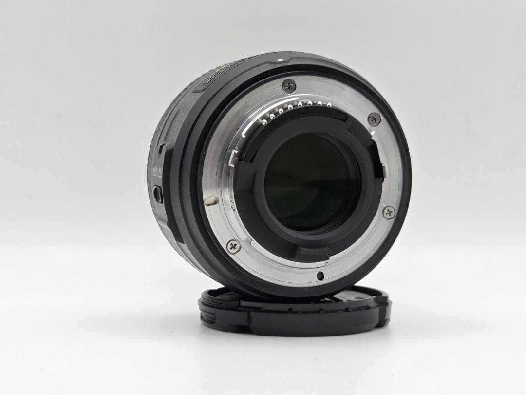 ●フード付き● NIKON AF-S DX NIKKOR 35mm F1.8 G