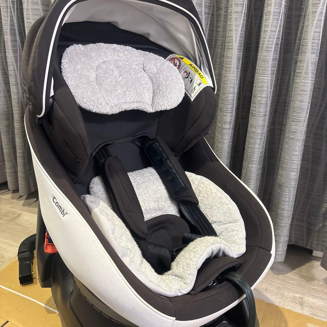 【値下】Combi 車用チャイルドシート クルムーヴ スマート エッグショック