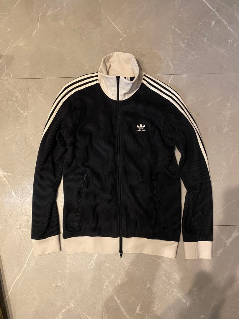 adidas ワッフル　トラックジャケット　黒