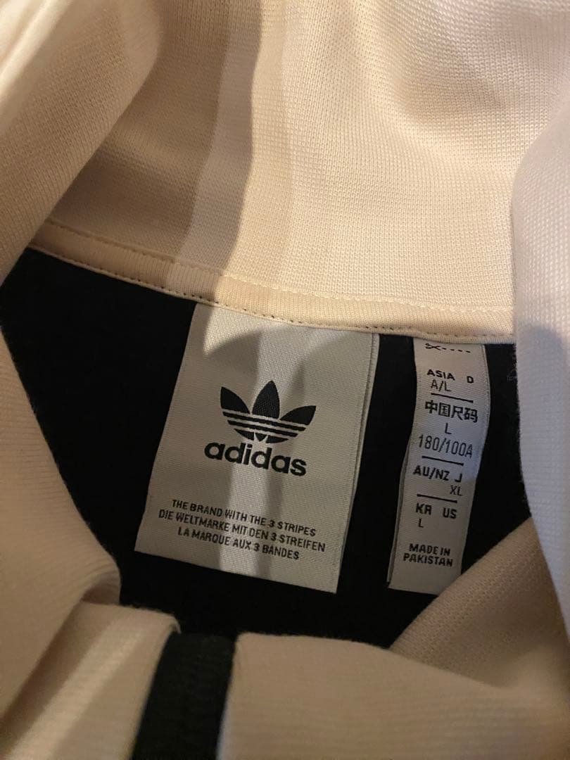 adidas ワッフル　トラックジャケット　黒