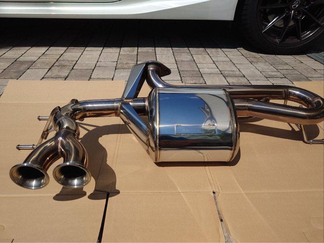 サクラム（SACLAM）マフラーNDロードスター用 18000-MZ7-K000