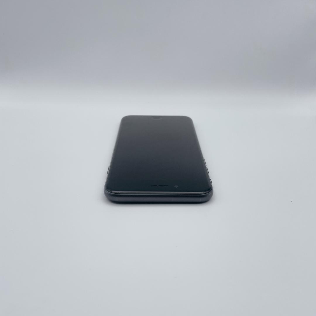 【美品】iPhone8 64GB SIMフリー MQ782J/A スペースグレイ