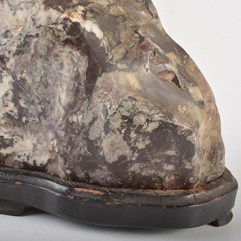 天然石　鑑賞石　置物　重さ約11.4kg　唐木台付　V　R6550B