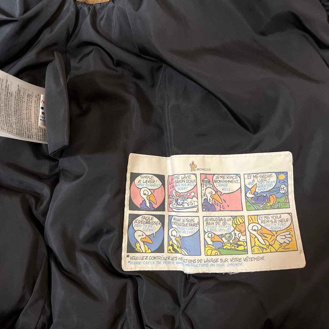 MONCLER ダウンベスト 黒
