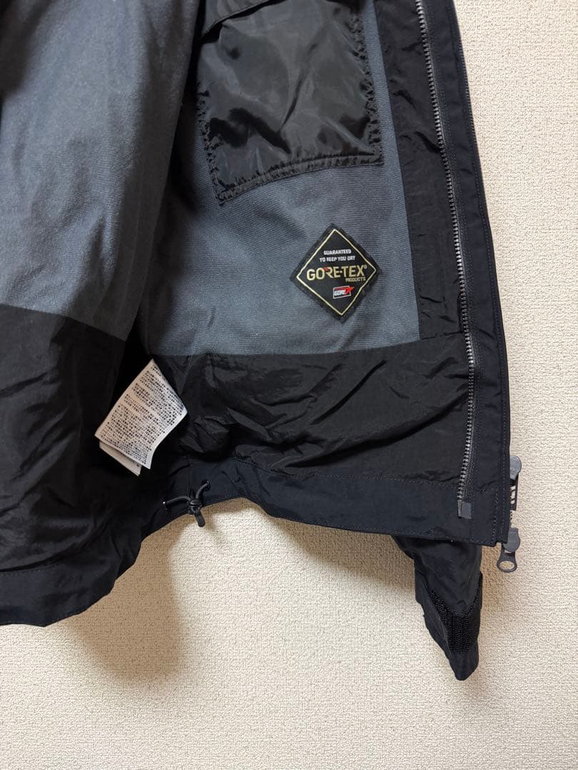 ダイワ　ジャケット　インナージャケット付き　メンズM 腕ロゴ　ゴアテックス　黒